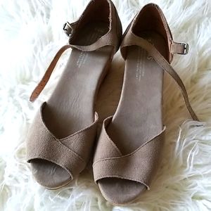 Tom's Wedge Sandals Ankle Strap 8.5